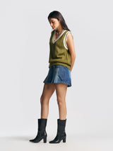 UNISEX SLEEVELESS VEST GREEN