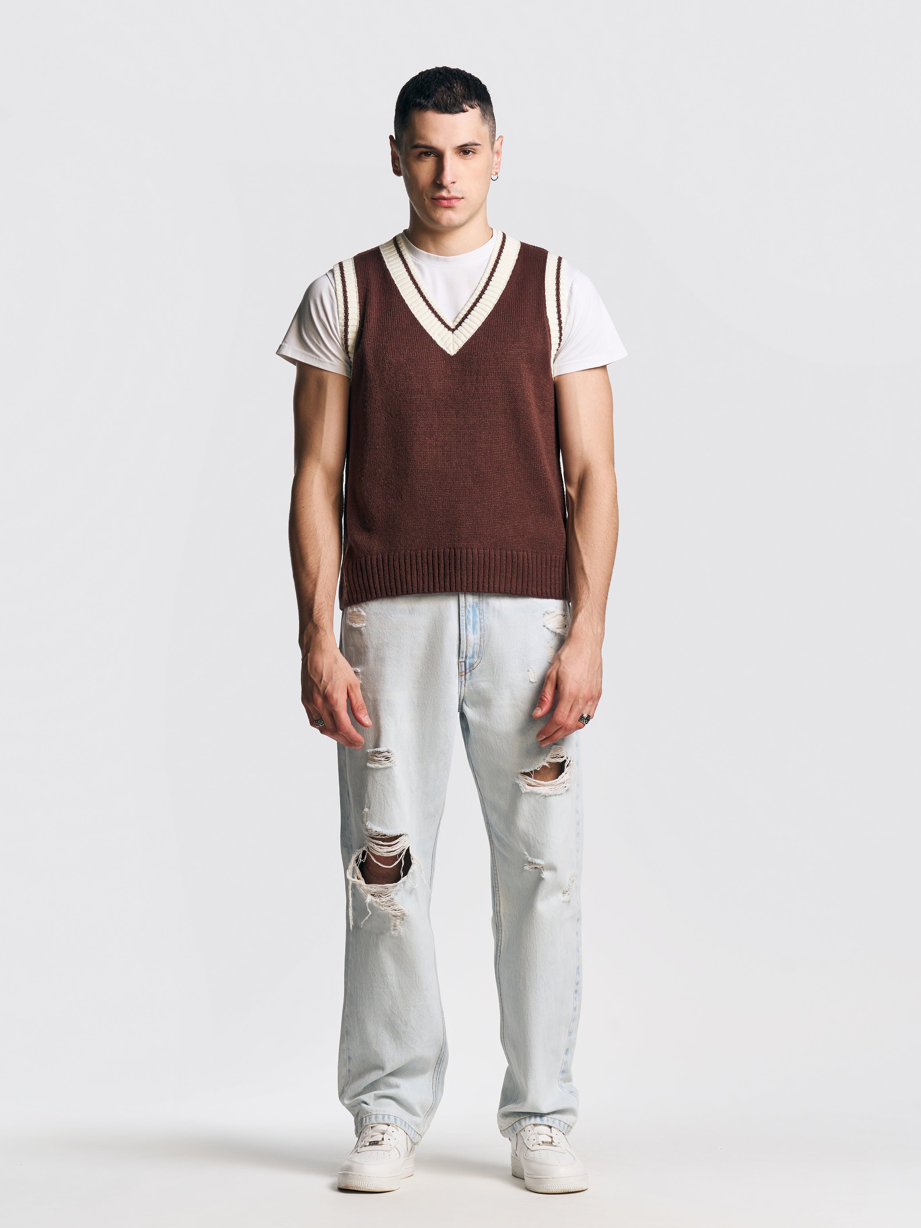 UNISEX SLEEVELESS VEST BROWN