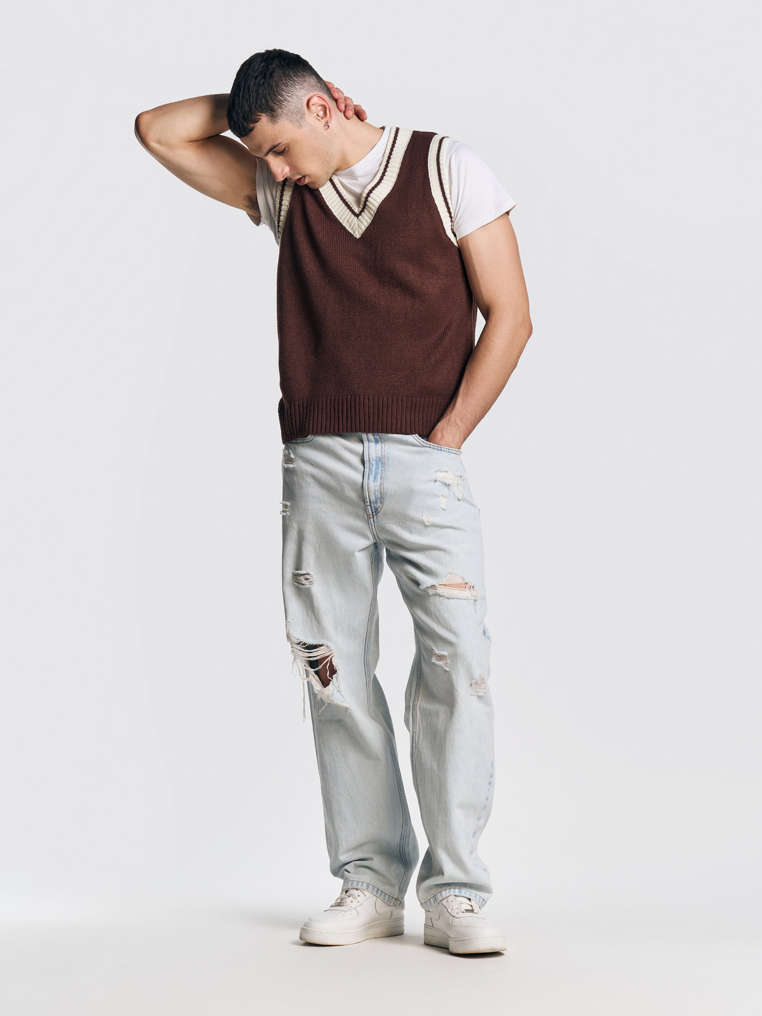 UNISEX SLEEVELESS VEST BROWN