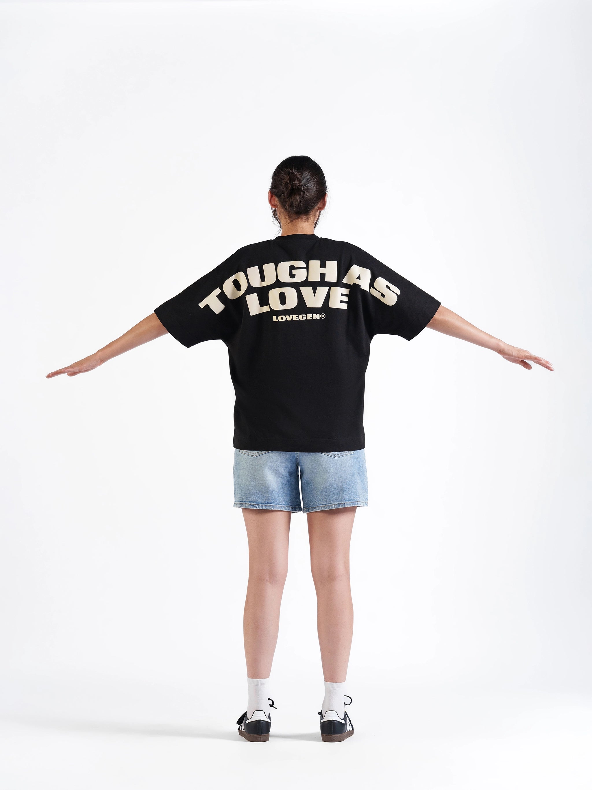 THE TOUGH TEE BLACK